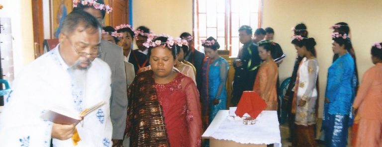 Ομαδικός γάμος στο Sumbul