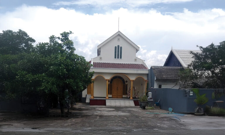 Αγίασον, Κύριε, τους αγαπώντας την ευπρέπειαν του οίκου σου